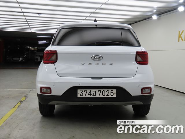Hyundai Venue из Кореи Encar