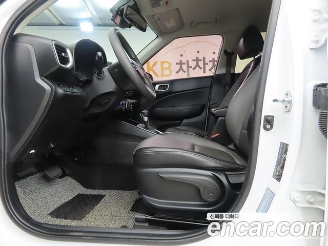 Hyundai Venue из Кореи Encar