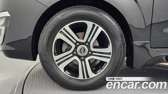 Ssangyong KORANDO из Кореи Encar