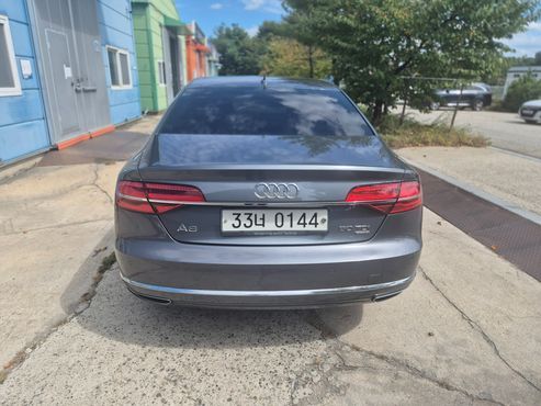 Audi A8 50 TDI Quattro D4 — пробег 185 000 км — фото 4 из 5