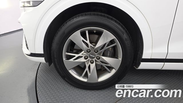 Genesis GV70 из Кореи Encar