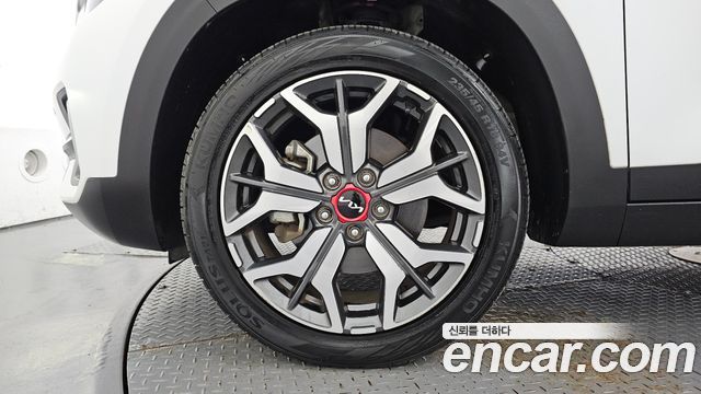 Kia Seltos из Кореи Encar