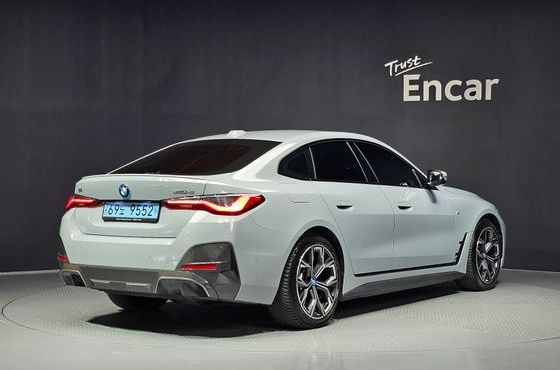 BMW i4 eDrive40 M Sports — пробег 80 693 км — фото 2 из 5