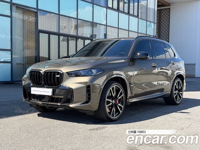 BMW X5 M60i — пробег 10 000 км — фото 1 из 5