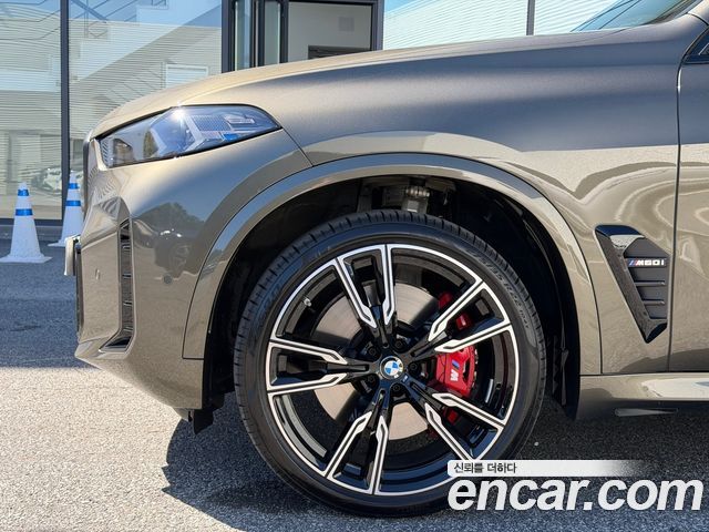 BMW X5 M60i — пробег 10 000 км — фото 5 из 5