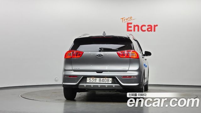 Kia Niro из Кореи Encar