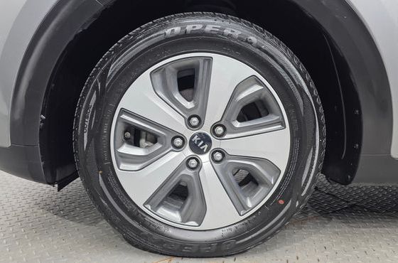 Kia Niro Noblesse — пробег 96 229 км — фото 5 из 5