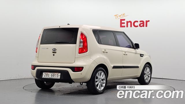 Kia Soul 1.6 GDI Luxury Standard — пробег 80 909 км — фото 2 из 5