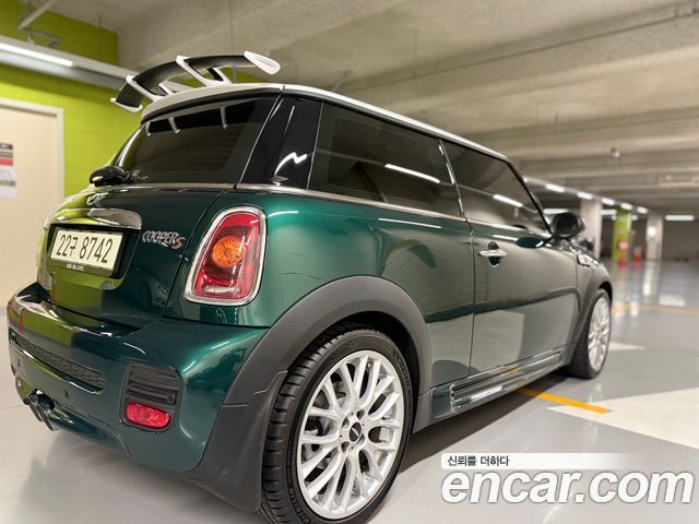 Mini Cooper JCW 2nd Generation — пробег 35 000 км — фото 2 из 5
