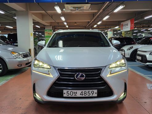 Lexus NX Executive — пробег 75 785 км — фото 2 из 5