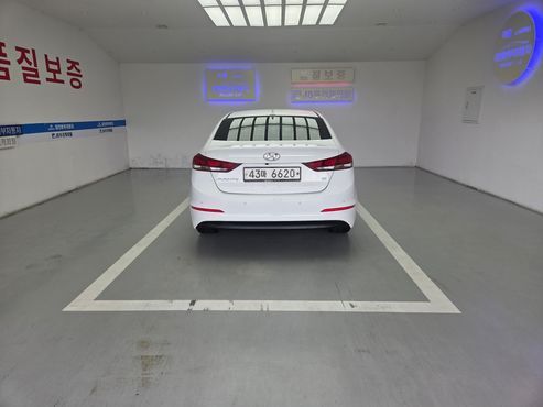 Hyundai AVANTE 1.6 GDI Value Plus — пробег 45 548 км — фото 4 из 5