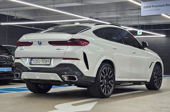 BMW X6 xDrive40i M Sport — пробег 51 289 км — фото 2 из 5