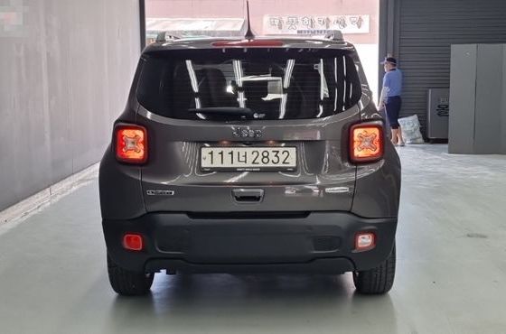 Jeep Renegade 1.6 Diesel Longitude — пробег 99 862 км — фото 4 из 5