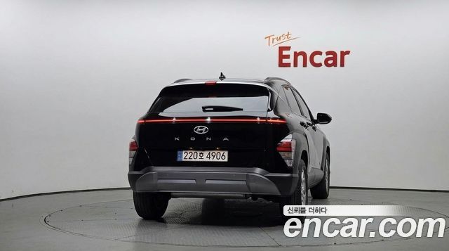 Hyundai Kona из Кореи Encar