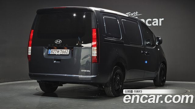 Hyundai Staria из Кореи Encar
