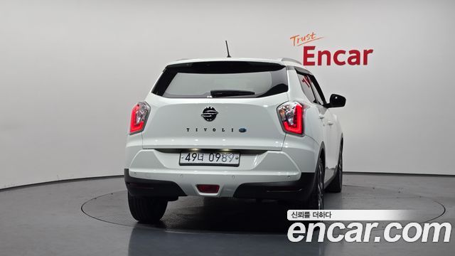 Ssangyong TIBOLI из Кореи Encar
