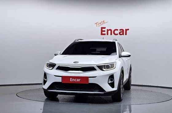 Kia Stonic Diesel 1.6 Trendy — пробег 205 760 км — фото 3 из 5