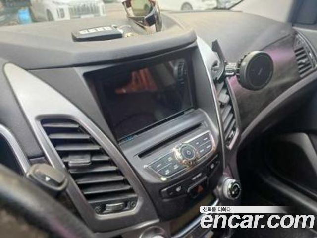 Ssangyong KORANDO 2.0 CVT 4WD Deluxe — пробег 141 627 км — фото 4 из 4