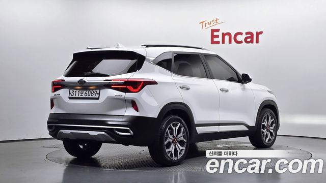Kia Seltos из Кореи Encar