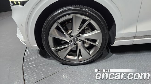 Genesis GV70 из Кореи Encar