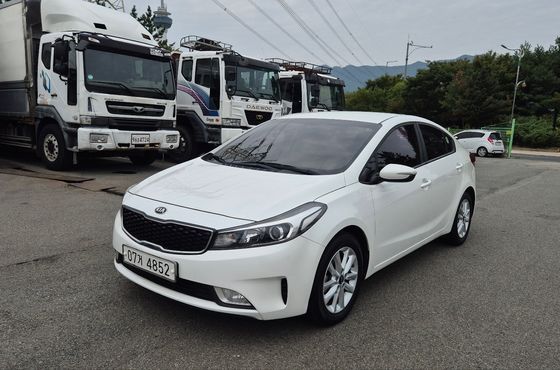 Kia K3 Deluxe — пробег 135 932 км — фото 2 из 5