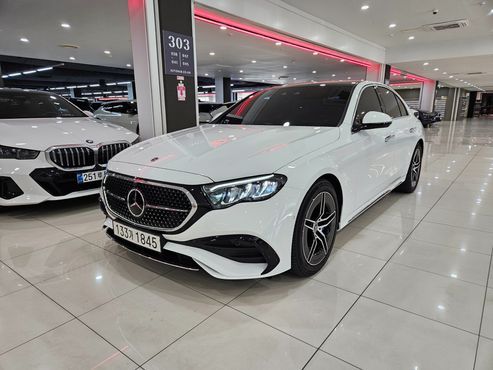 Mercedes-Benz E-Class E200 AMG Line — пробег 2 071 км — фото 1 из 5