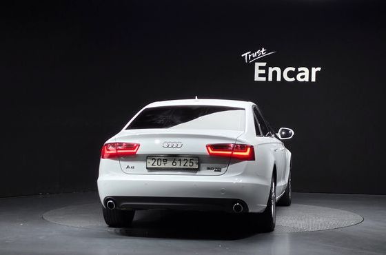 Audi A6 3.0 TDI Quattro C7 — пробег 127 900 км — фото 4 из 5
