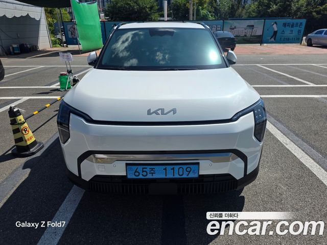 Kia EV3 из Кореи Encar