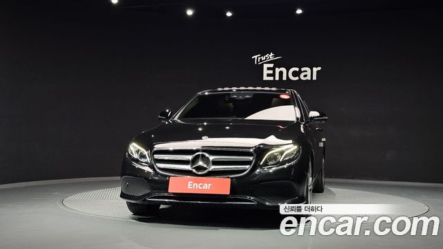 Mercedes-Benz E-Class из Кореи Encar