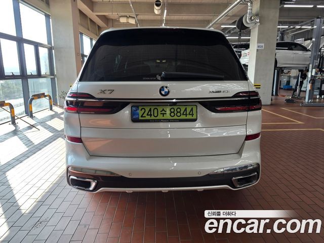 BMW X7 xDrive 40i M Sport 6STR — пробег 14 138 км — фото 4 из 5