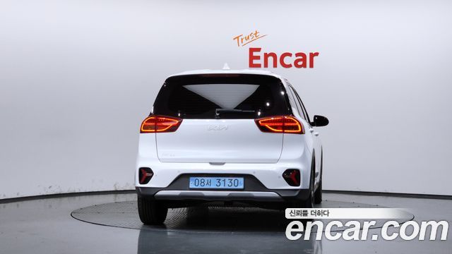 Kia Niro Air — пробег 82 098 км — фото 4 из 5