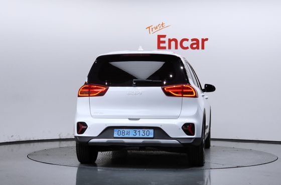 Kia Niro Air — пробег 82 098 км — фото 4 из 5
