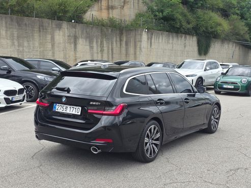 BMW 3-Series 320i Touring — пробег 9 000 км — фото 4 из 5