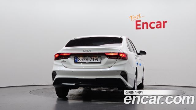Kia K3 из Кореи Encar