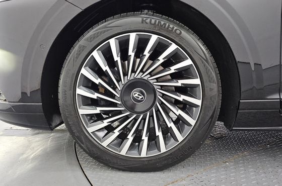 Hyundai Grandeur 2,5 Gasoline 2WD Calligraphy — пробег 42 310 км — фото 5 из 5