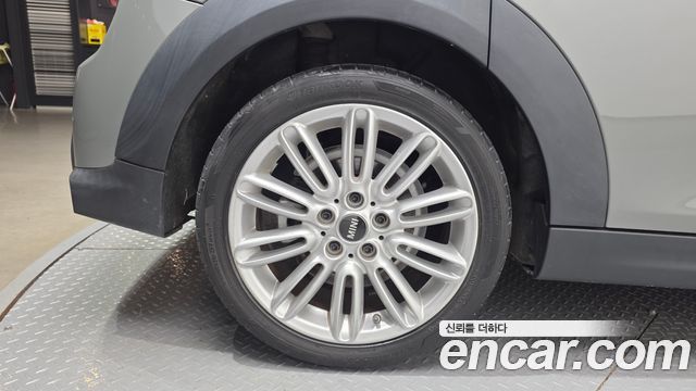 Mini Cooper из Кореи Encar