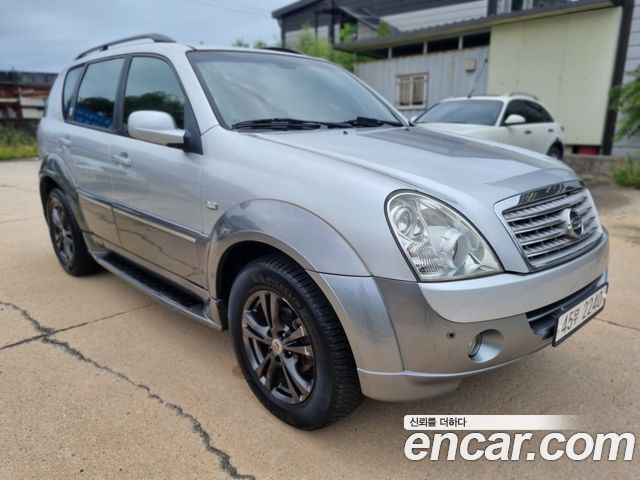 Ssangyong Rexton 4WD RX4 High Deluxe — пробег 162 000 км — фото 2 из 5