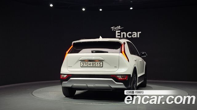 Kia Niro Trendy — пробег 84 972 км — фото 4 из 5