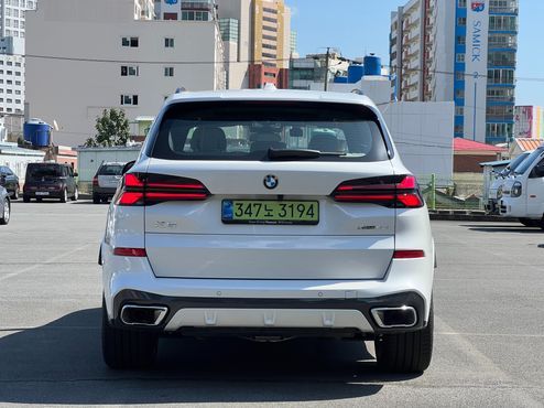 BMW X5 xDrive 40i M Sport — пробег 4 417 км — фото 4 из 5