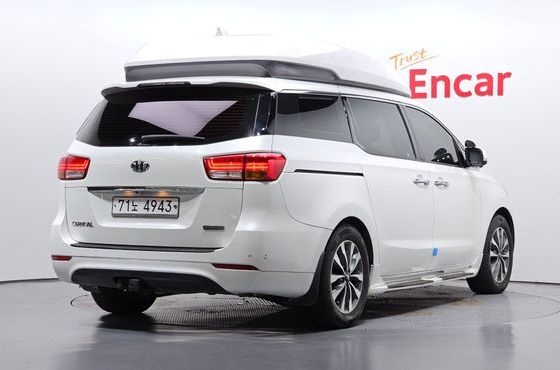 Kia Carnival 11-seater Hi-Limousine Prestige — пробег 104 594 км — фото 2 из 5