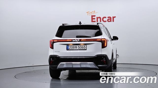 Kia Seltos из Кореи Encar