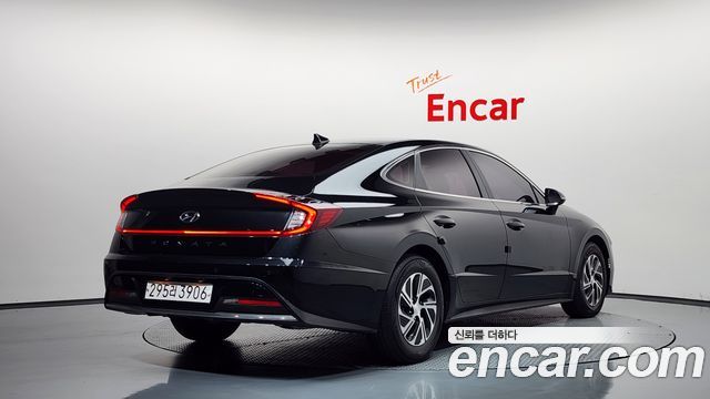 Hyundai Sonata Premium — пробег 111 490 км — фото 2 из 5