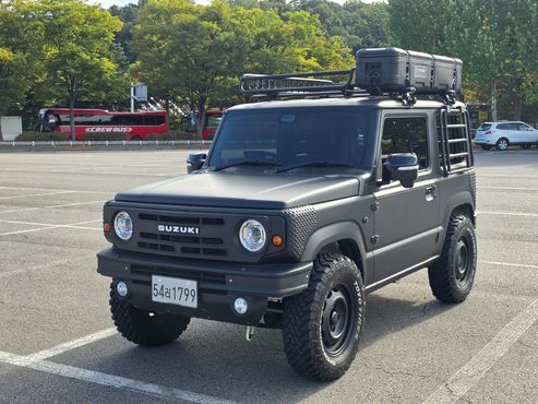 Suzuki Jimny 0.6 — пробег 9 950 км — фото 1 из 5