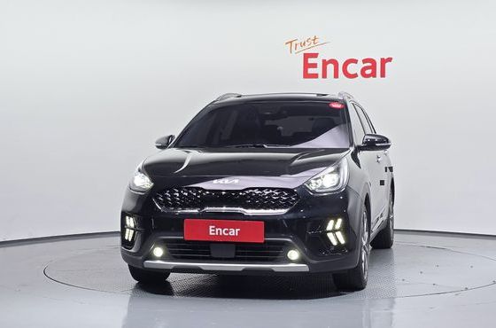 Kia Niro 1.6 HEV Signature — пробег 82 029 км — фото 3 из 5