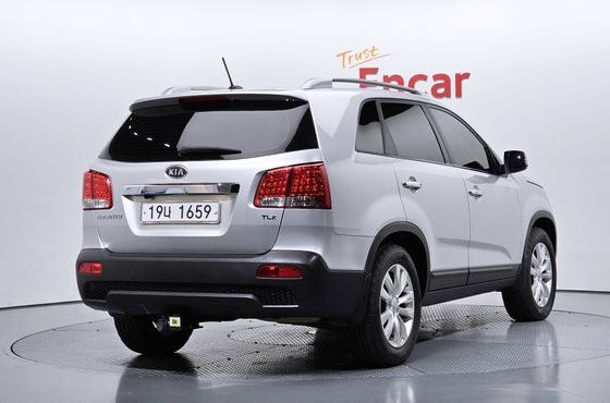 Kia Sorento Diesel 2.0 2WD TLX Premium — пробег 130 056 км — фото 2 из 5