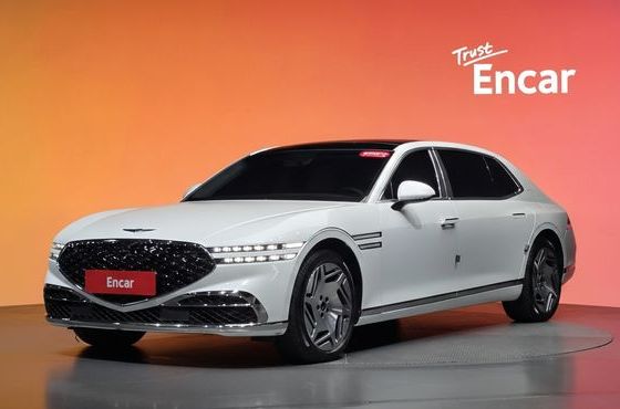 Genesis G90 Gasoline 3.5 Turbo e-S/C AWD LWB — пробег 64 583 км — фото 1 из 5