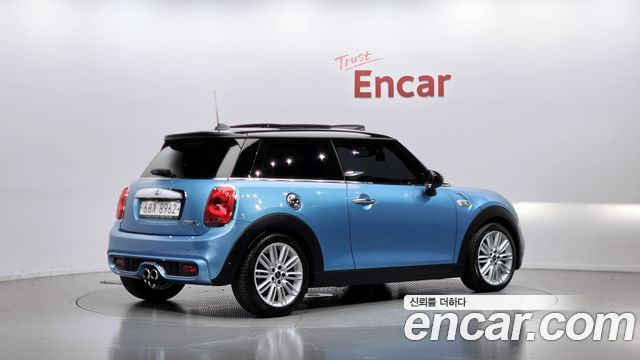 Mini Cooper из Кореи Encar