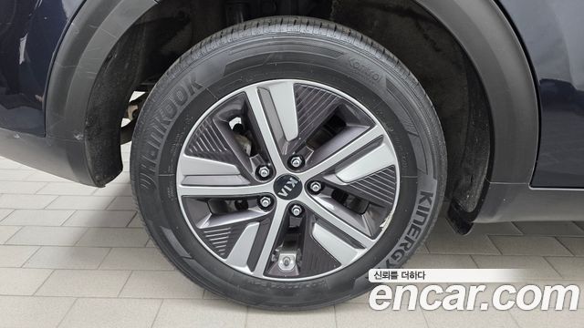 Kia Niro из Кореи Encar