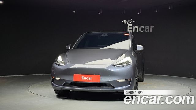Tesla Model Y Standard Range RWD — пробег 119 791 км — фото 3 из 5