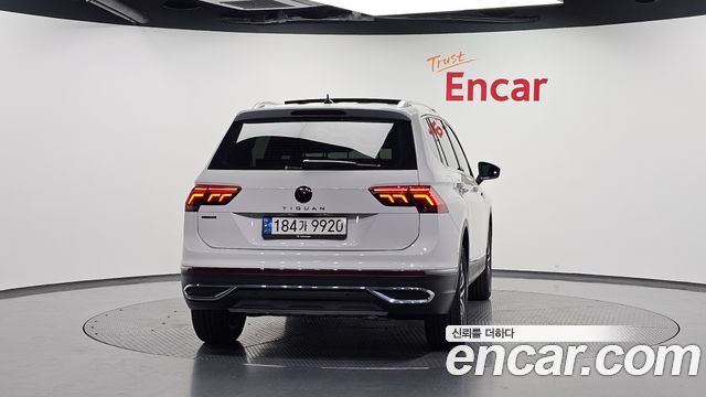 Volkswagen Tiguan из Кореи Encar